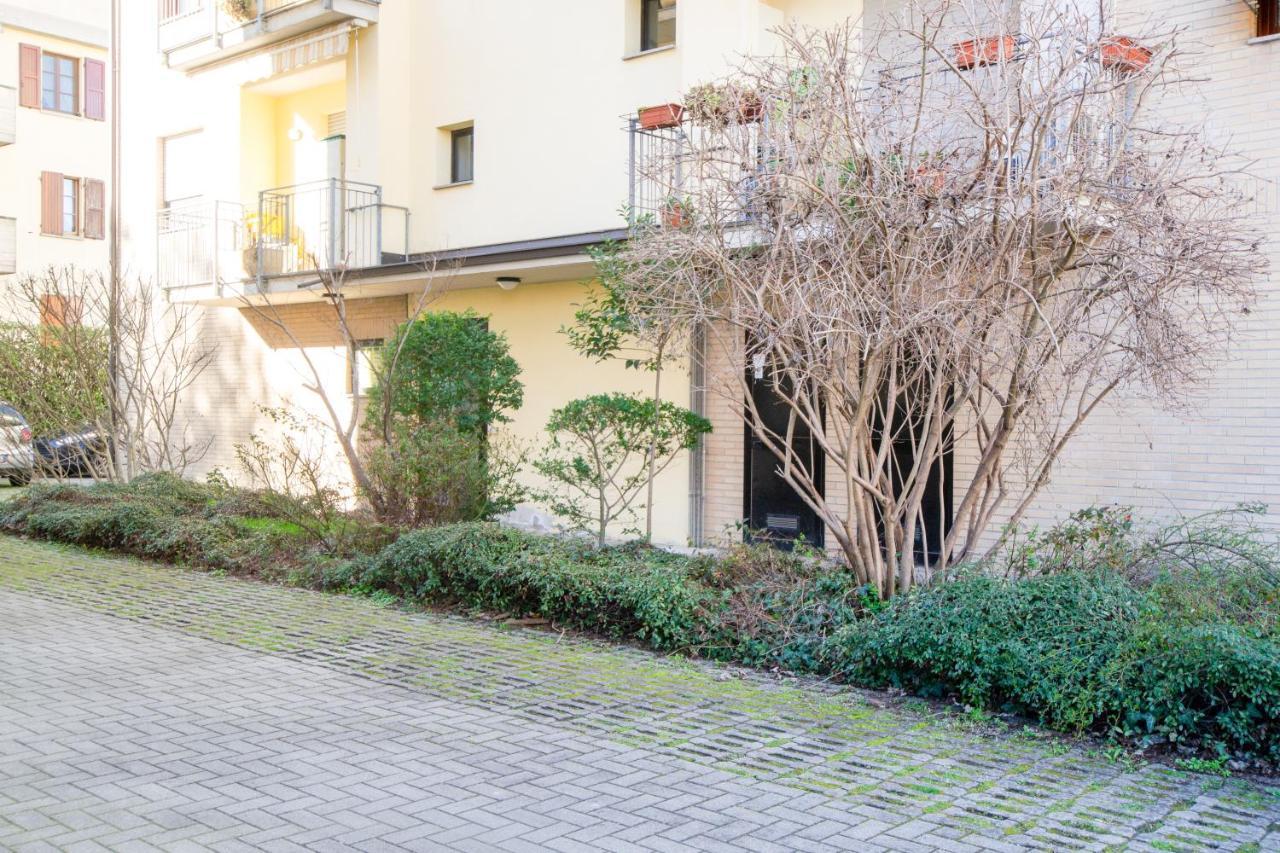 Апартаменты Parma Fiere Studio Con Parcheggio E Balcone Экстерьер фото